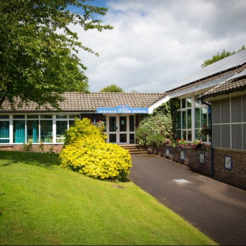 Oakfield HQ-125